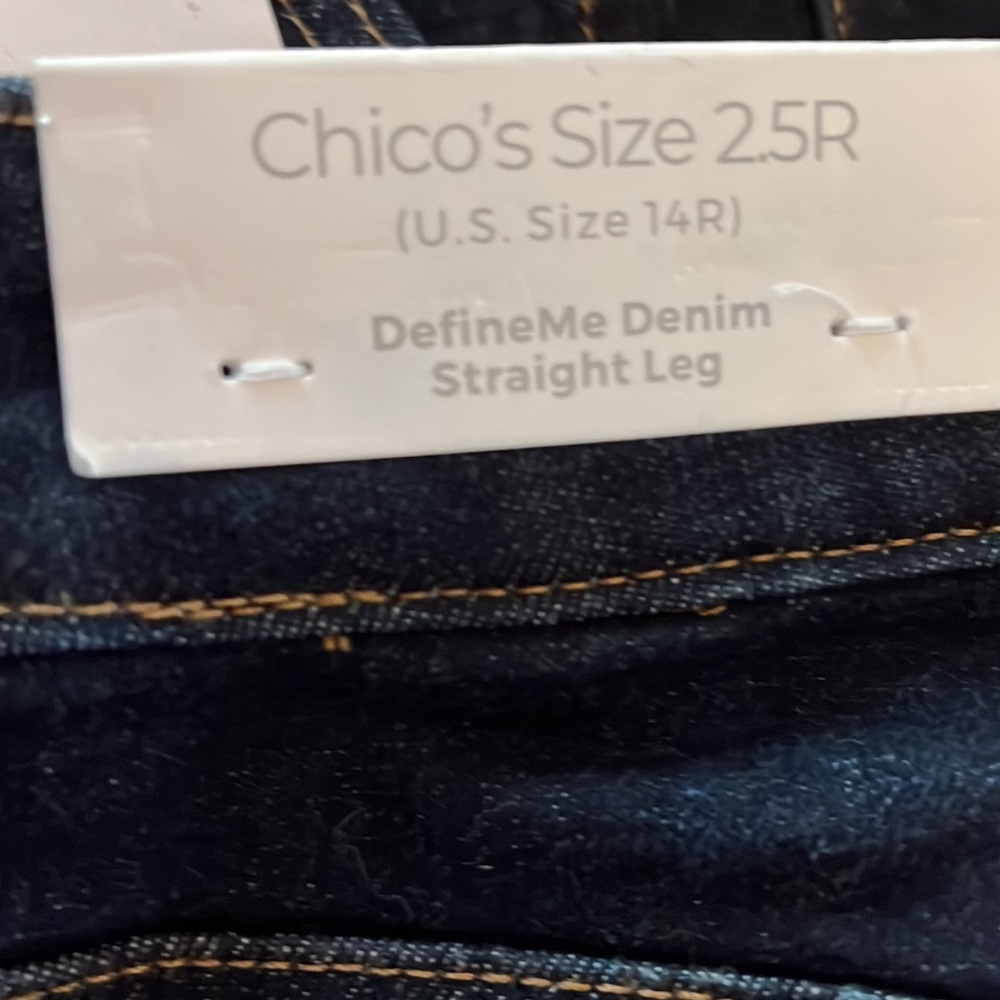 New with tags chicos define me denim straight leg ankle jeans - Picture 2 of 4